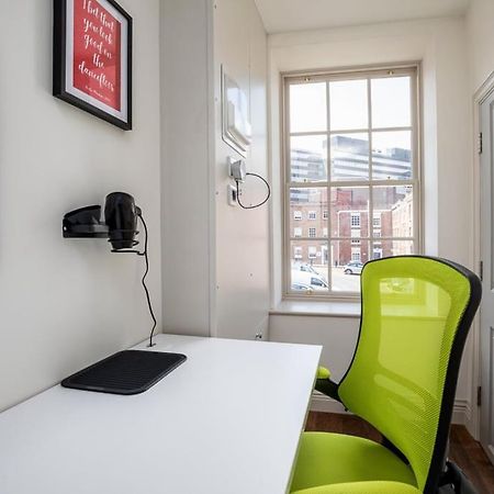Paradise Square-Remodelled 18Th Century Apartment เชฟฟิลด์ ภายนอก รูปภาพ